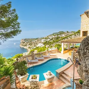 Cala Llamp Villa